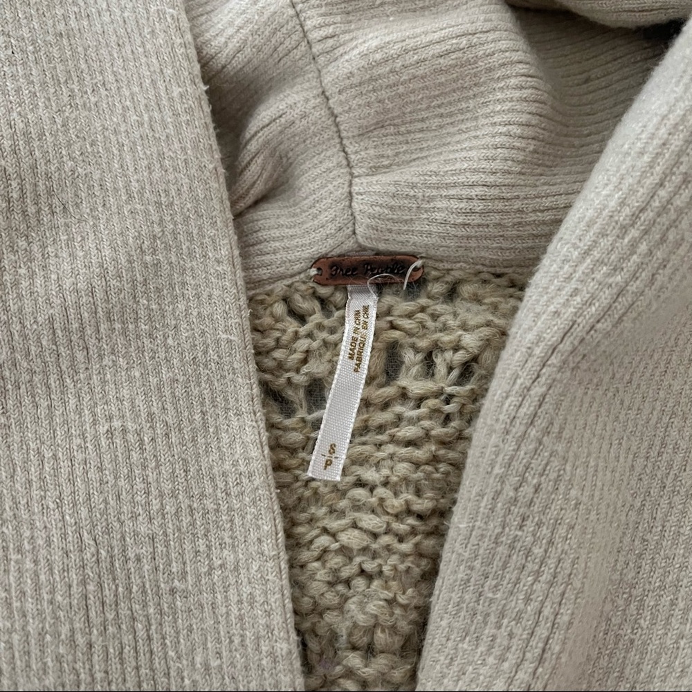 Free People Wool Blend Chunky Knit Brass Button Oatmeal Grandpa Cardigan… - Picture 13 of 13